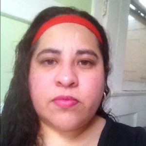 Meet your Posher, Alejandra